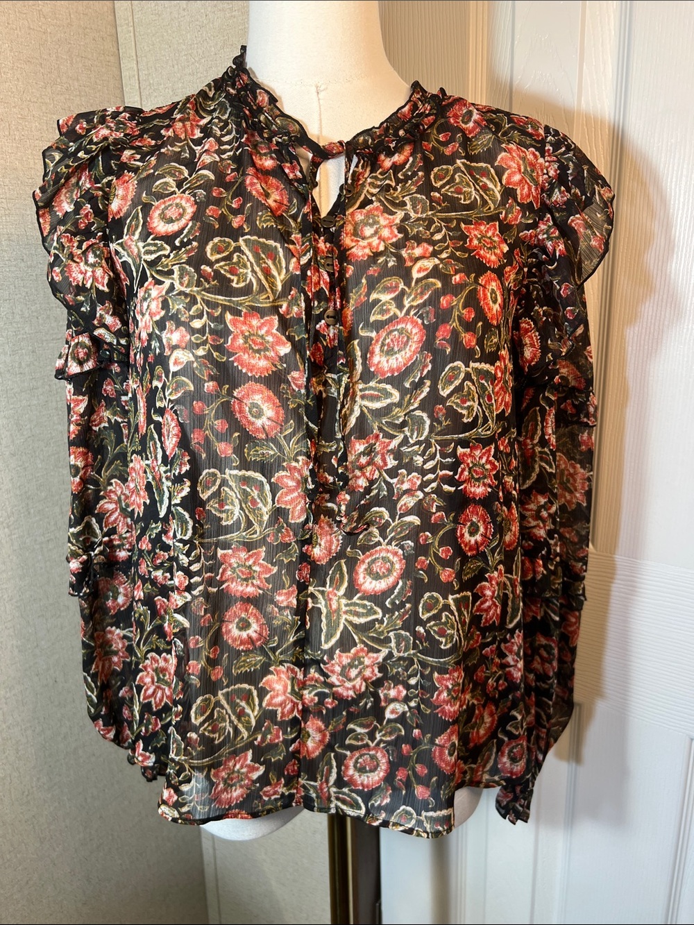 Wonderly Black Floral Ruffle Tie-Neck Blouse